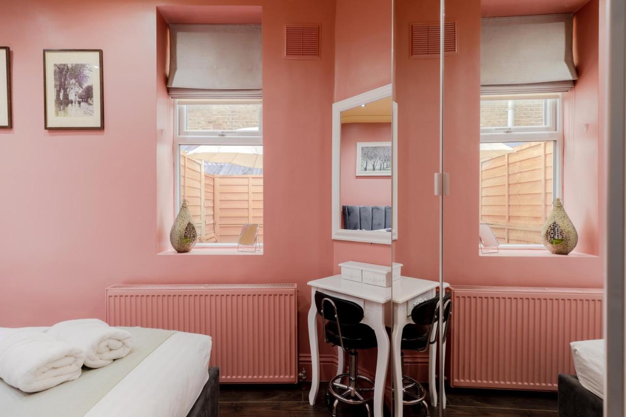 Central Stylish 2-Bed Apartment In London Bagian luar foto