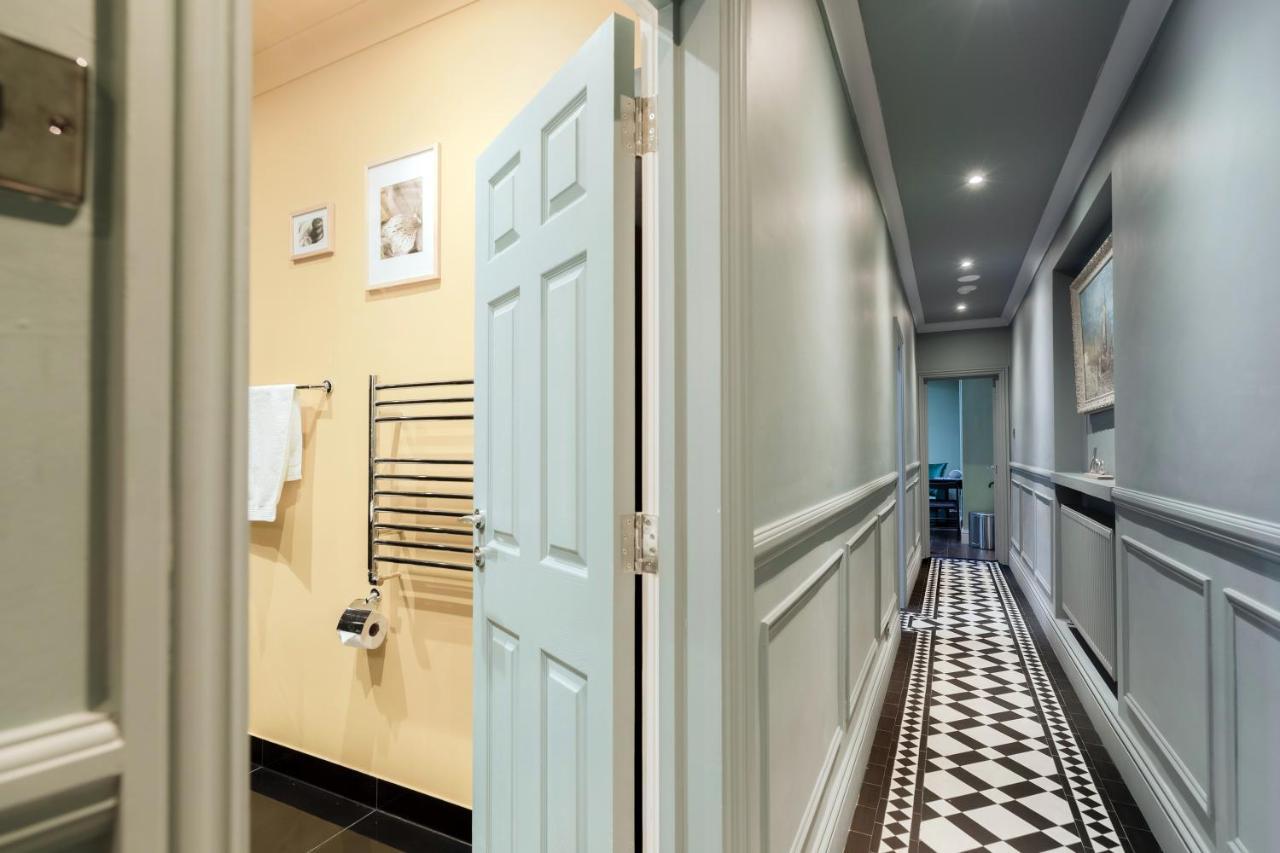 Central Stylish 2-Bed Apartment In London Bagian luar foto